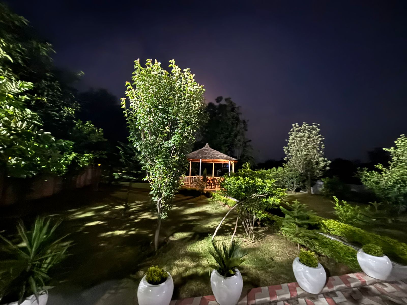 Super Deluxe Room with Garden View - Image 6